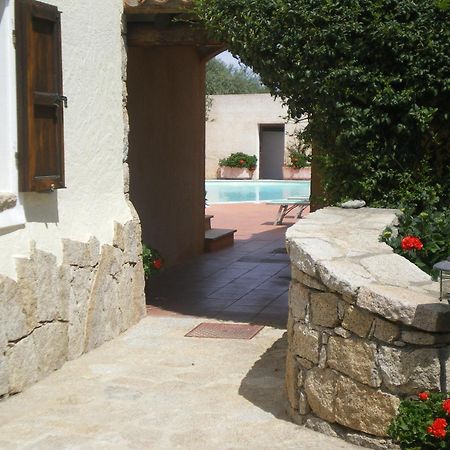 Hotel Villa Gemella Baja Sardinia Ngoại thất bức ảnh