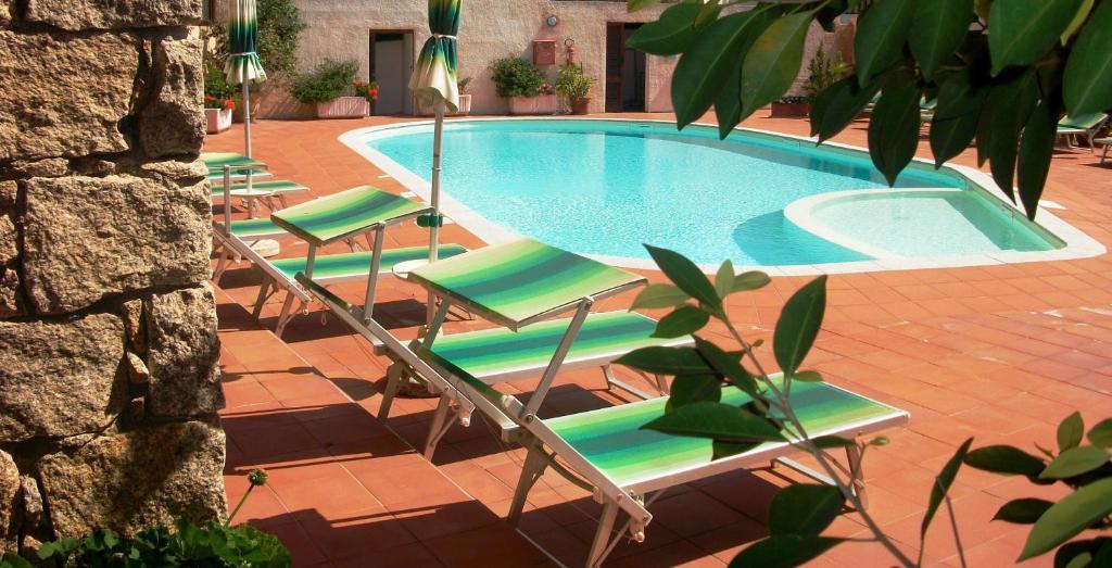 Hotel Villa Gemella Baja Sardinia Phòng bức ảnh
