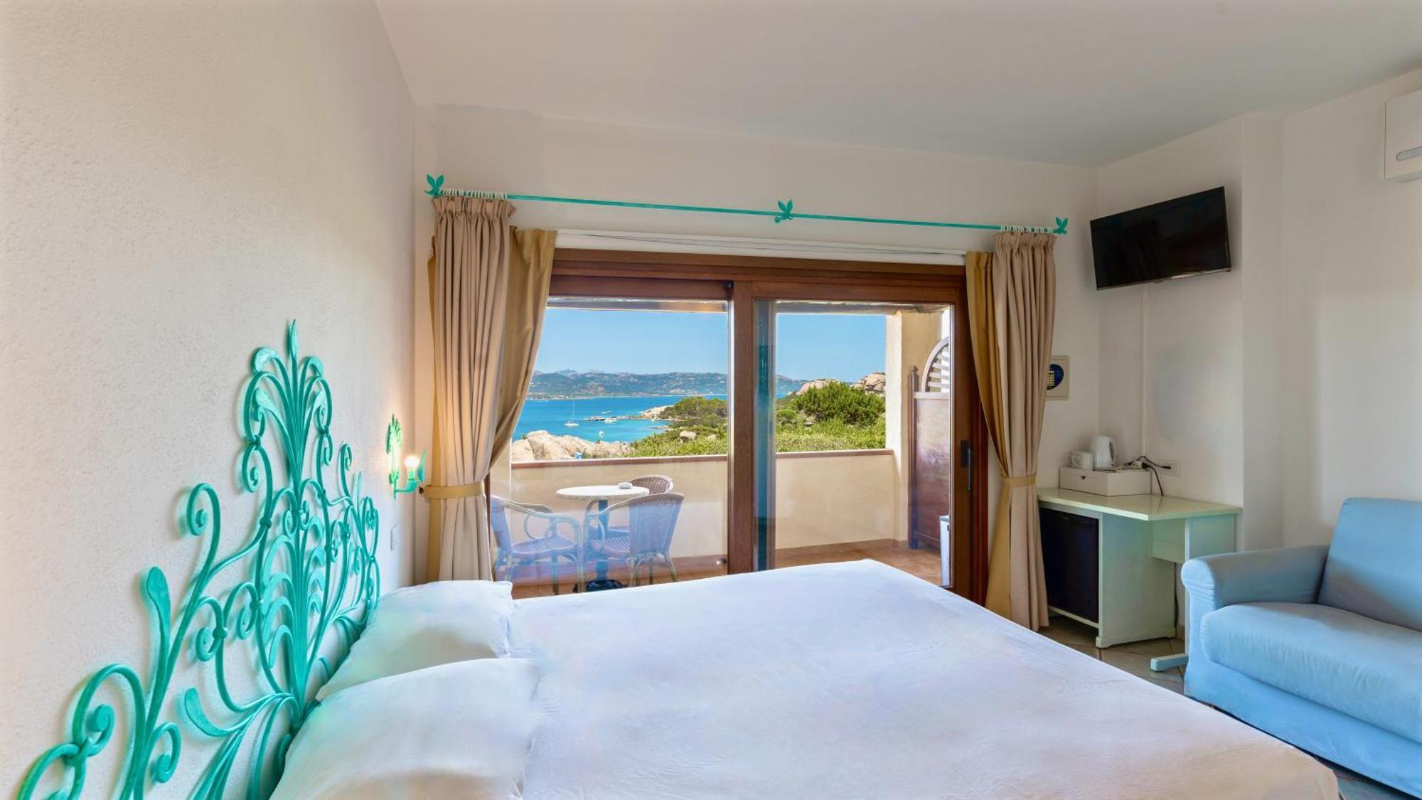 Hotel Villa Gemella Baja Sardinia Ngoại thất bức ảnh