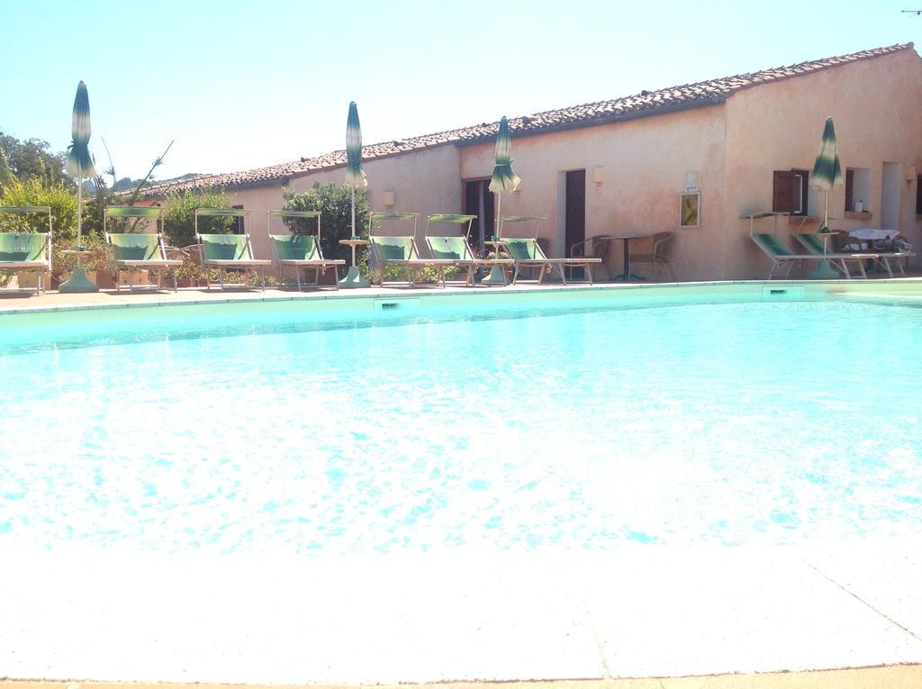 Hotel Villa Gemella Baja Sardinia Ngoại thất bức ảnh